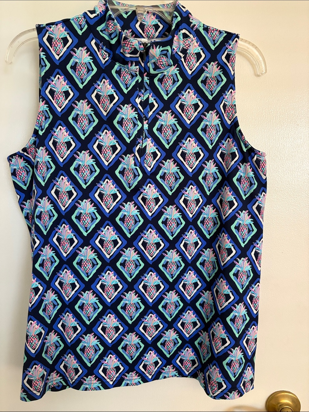 Lulu-B Navy Pineapple Print Mock Collar Tank top size L